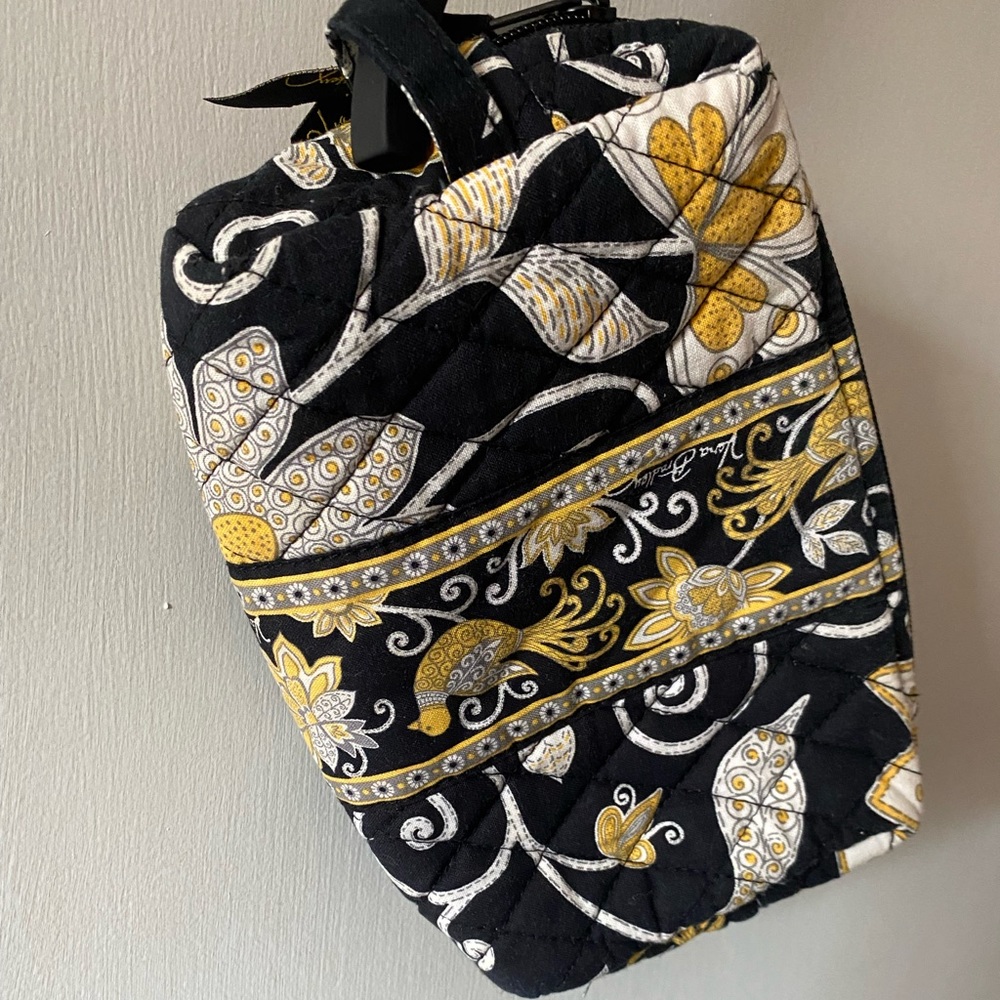 Vera Bradley make up pouch